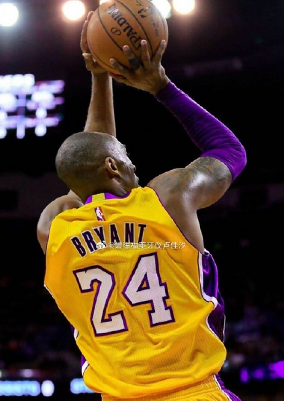 斯洛特：球队目标是重返联赛前四，我心中萨拉赫理应上场比赛（斯洛特：目标重返英超前四，在我看来萨拉赫应当出场）